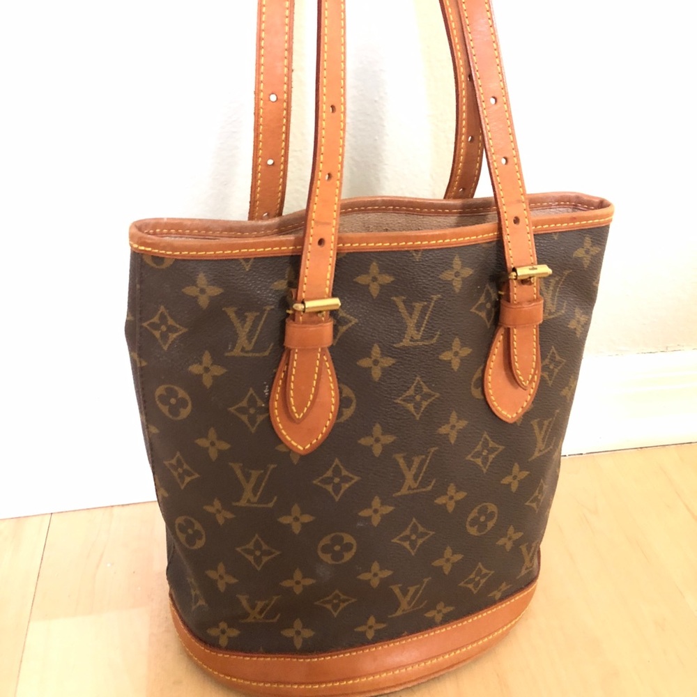 Authentic Louis Vuitton Bucket PM